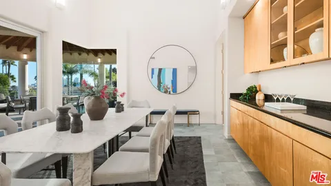 $19,800,000 | 816 Monte Leon Drive, Beverly Hills, CA 90210