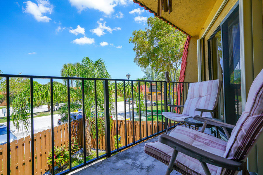 8134 Thames Boulevard, Unit C Boca Raton, FL 33433 - Photo 27 of 34 8134 Thames Blvd C (23)