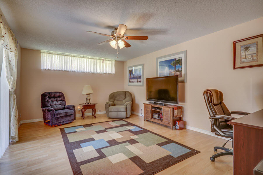 8134 Thames Boulevard, Unit C Boca Raton, FL 33433 - Photo 5 of 34 8134 Thames Blvd C (1)