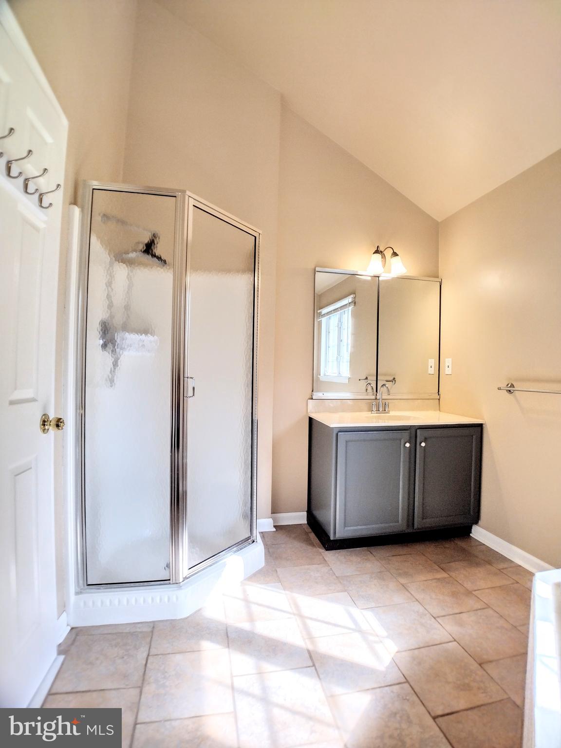 2715 Street Road Warrington, PA 18976 - Photo 12 of 38 main bathroom, 2nd fl