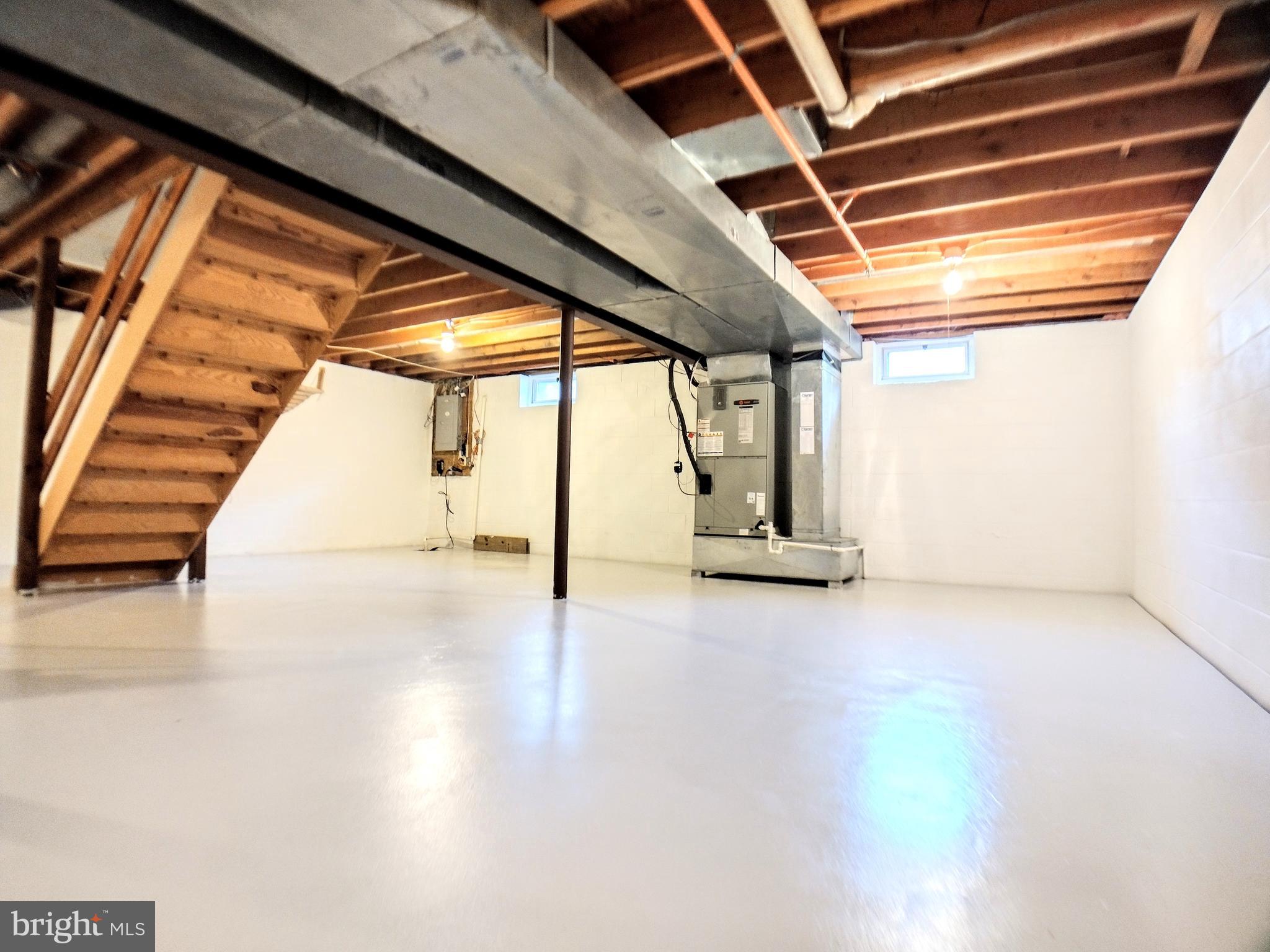 2715 Street Road Warrington, PA 18976 - Photo 21 of 38 Basement