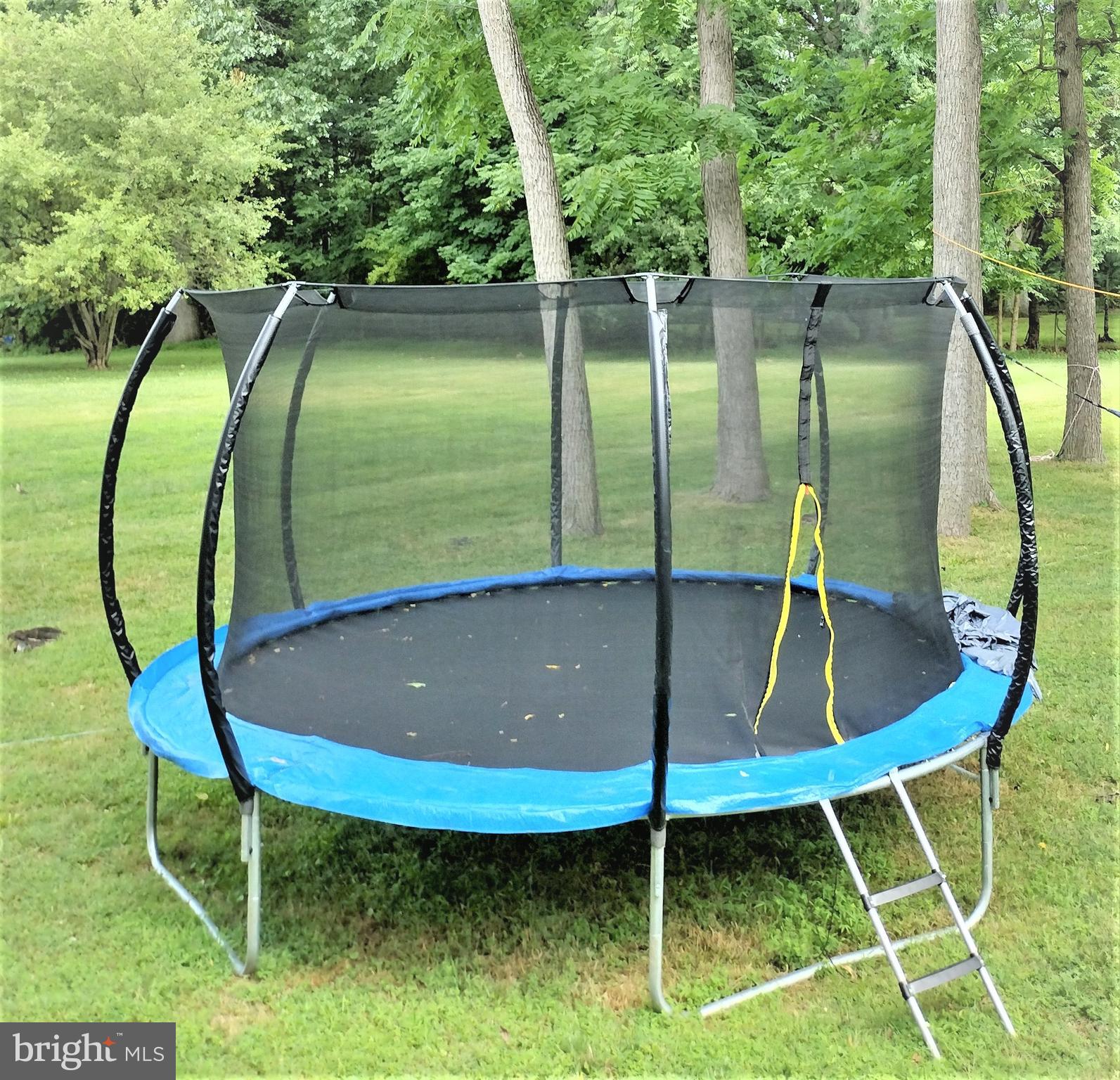 2715 Street Road Warrington, PA 18976 - Photo 36 of 38 Trampoline included, as-is, no value