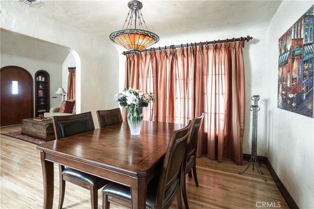 $1,325,000 | 920 Coronado Drive, Glendale, CA 91206