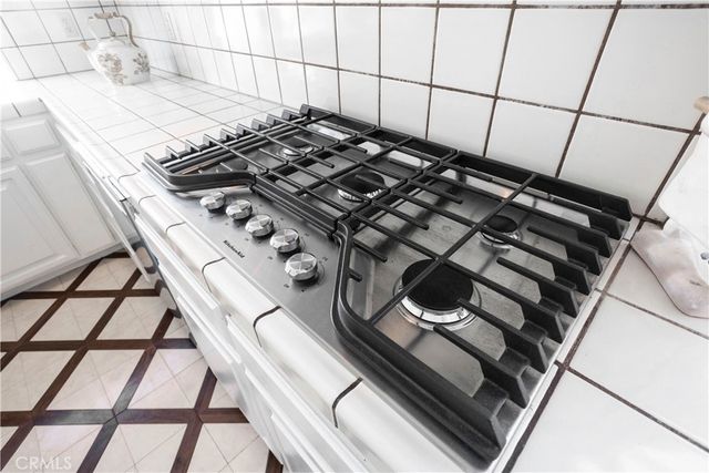 $1,325,000 | 920 Coronado Drive, Glendale, CA 91206