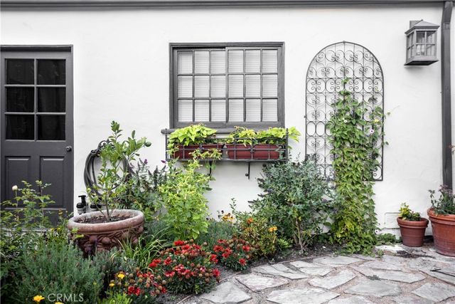 $1,325,000 | 920 Coronado Drive, Glendale, CA 91206