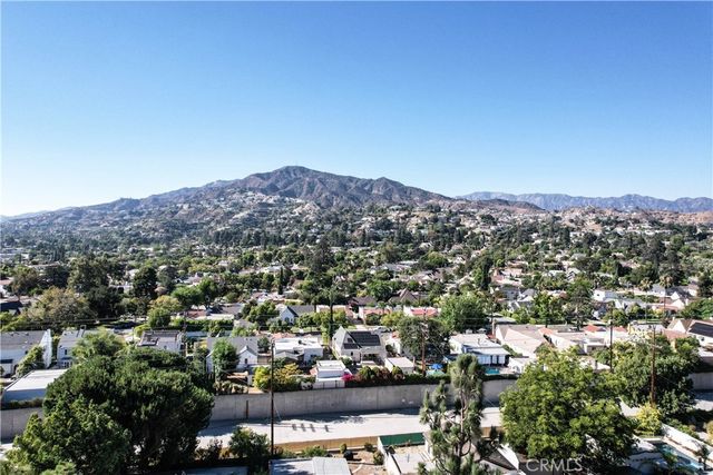 $1,325,000 | 920 Coronado Drive, Glendale, CA 91206