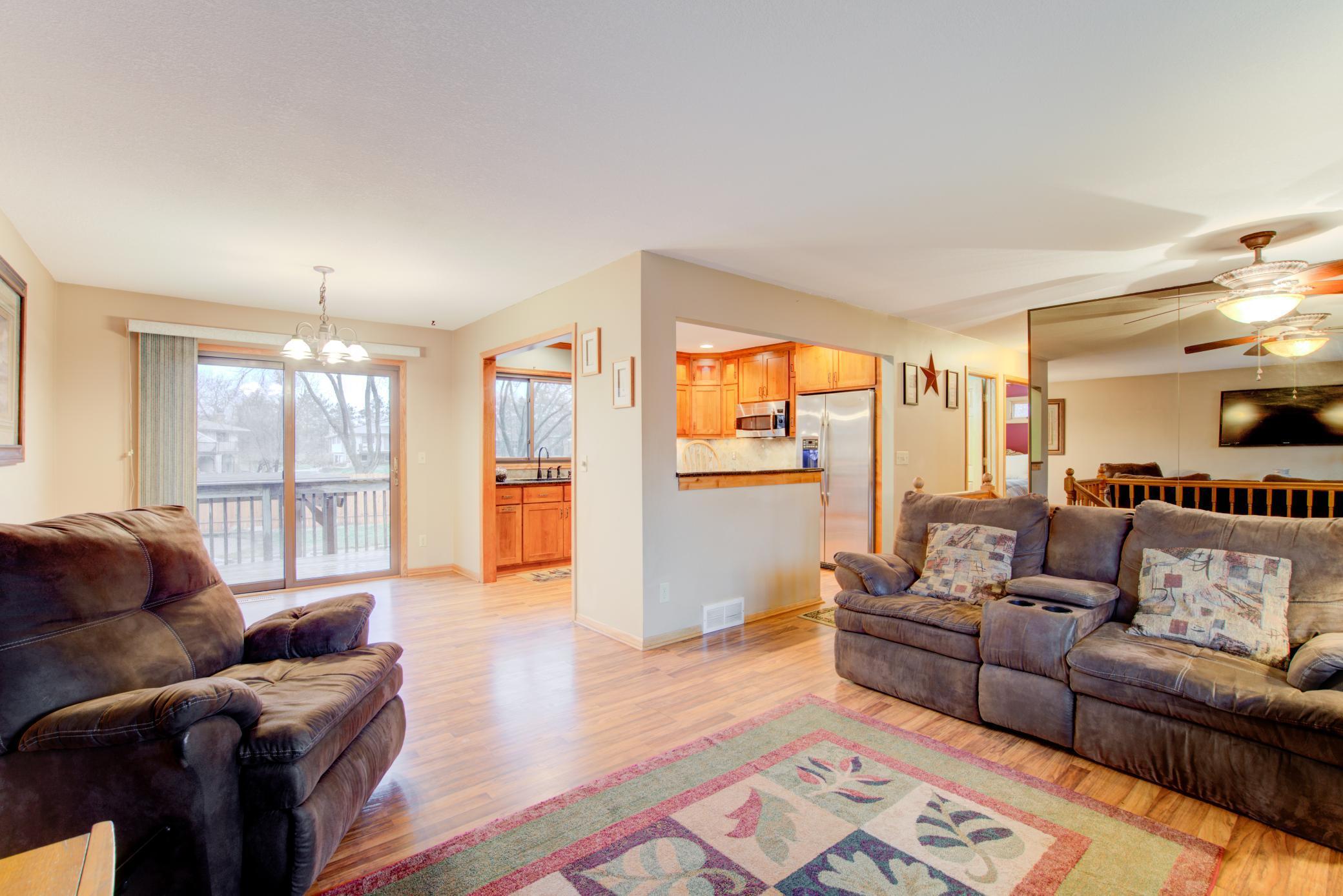 7106 Willow Road Maple Grove, MN 55369 - Photo 5 of 29 Gallery Image 5