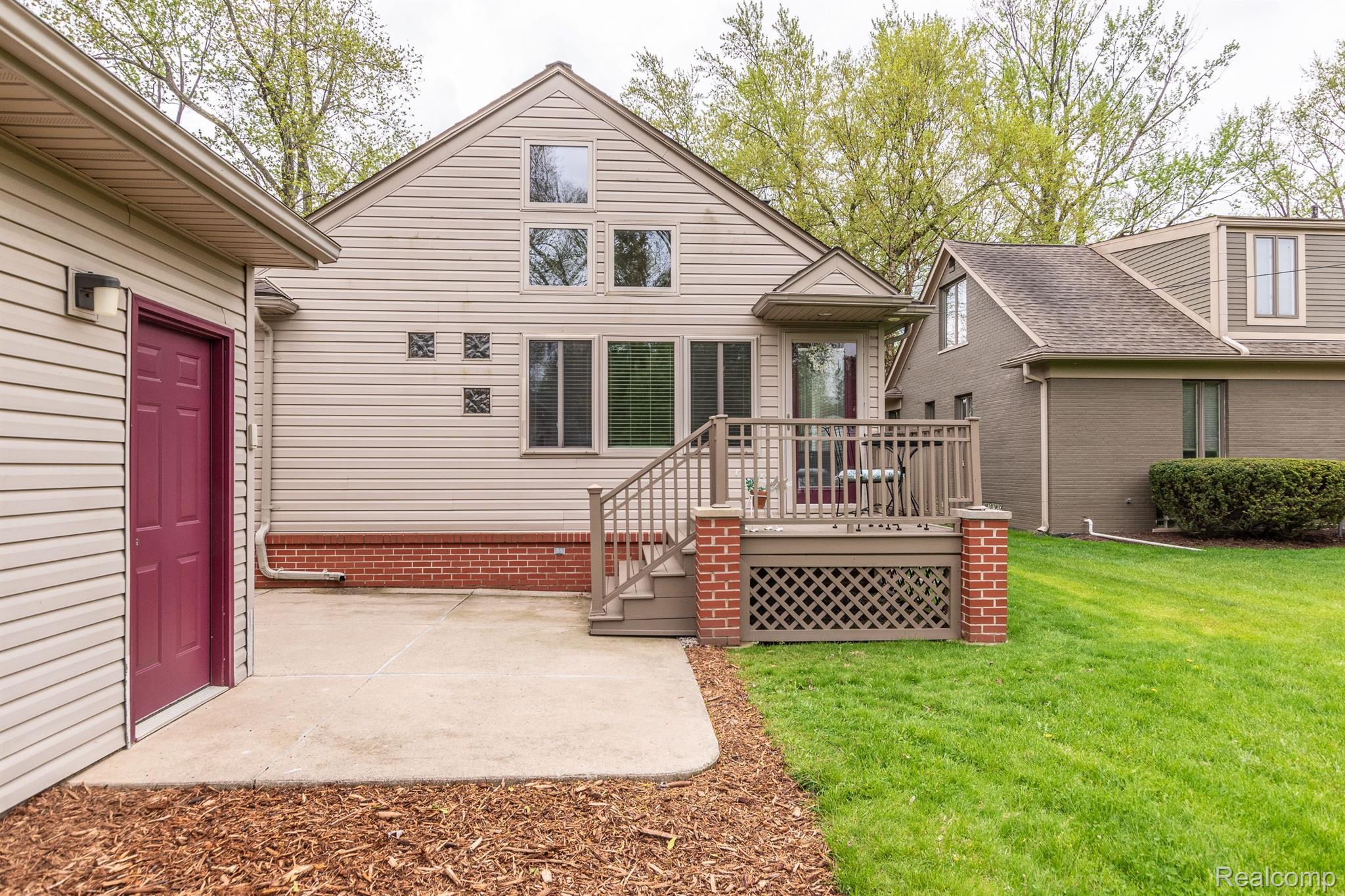 18180 Beverly Road Franklin, MI 48025 - Photo 6 of 58 Gallery Image 6