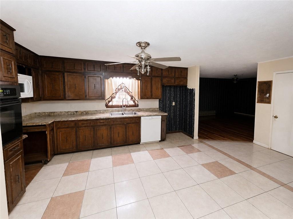 3790 Snapfinger Road Lithonia, GA 30038 - Photo 4 of 20