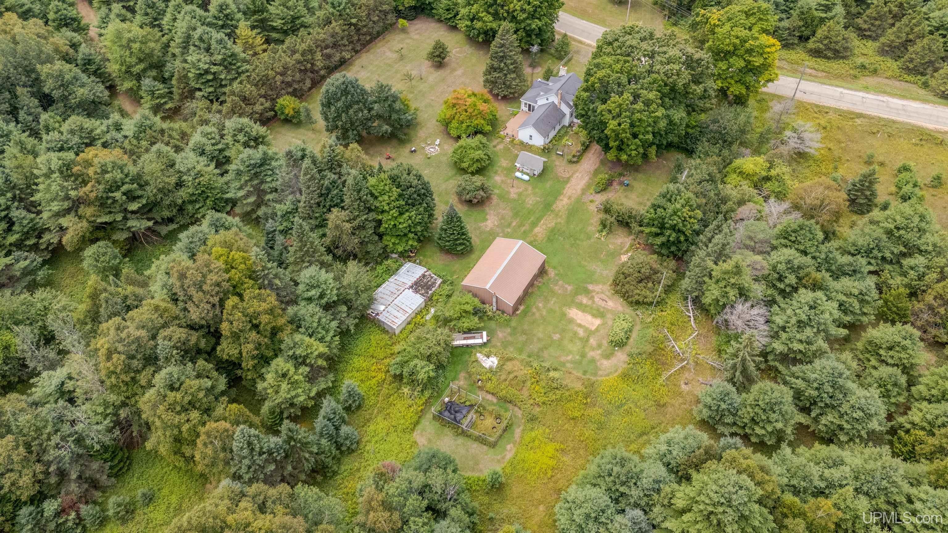 1820 Little Harbor Road Manistique, MI 49854 - Photo 63 of 88 Gallery Image 63