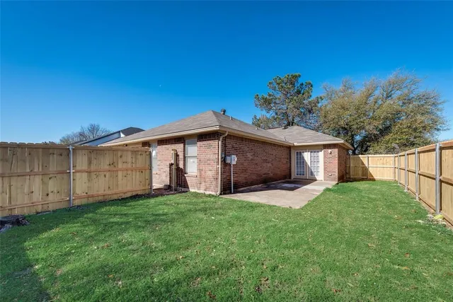 $1,950 | 1122 Rogers Lane, Duncanville, TX 75137