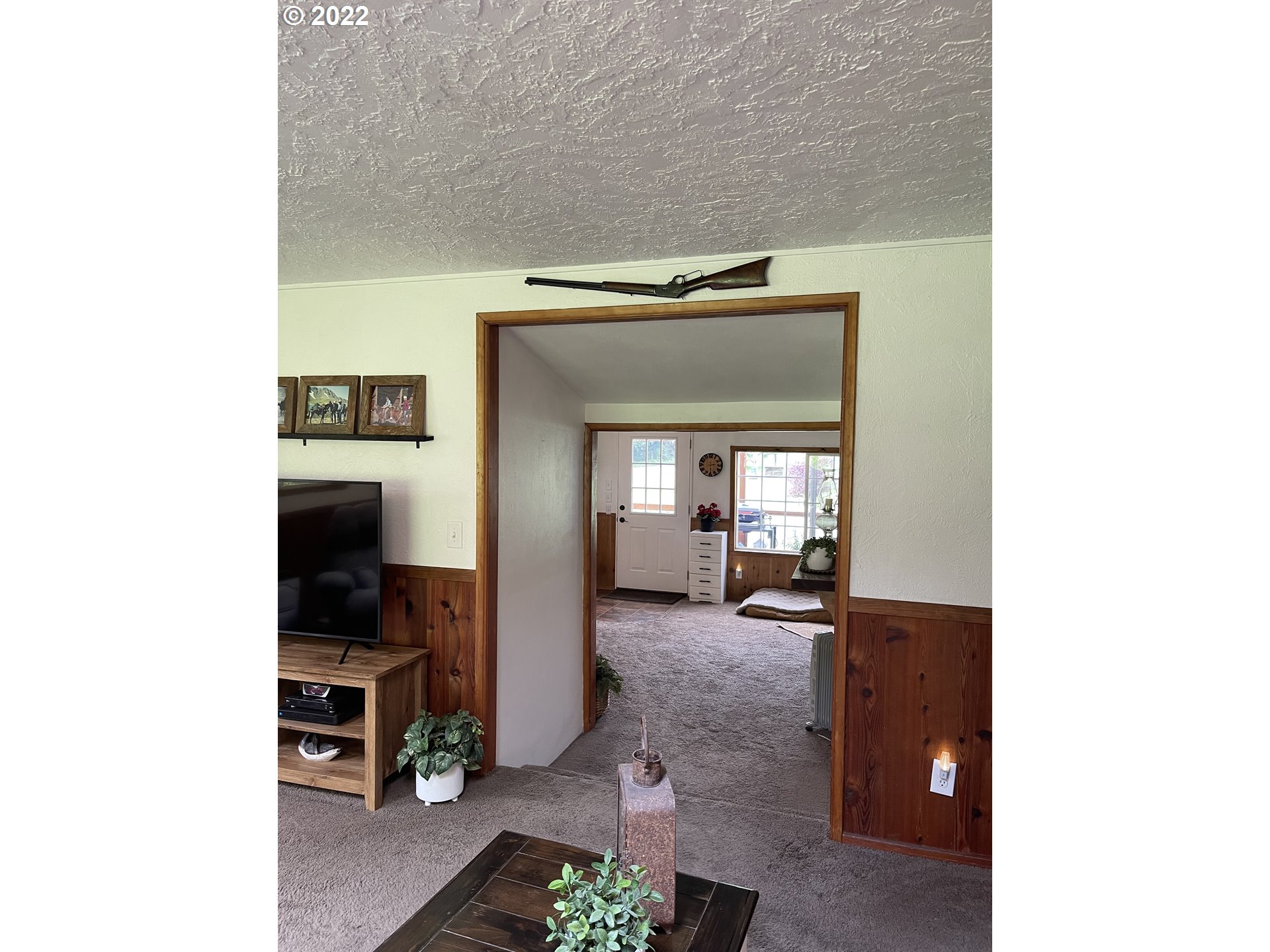 1891 Oar Creek Road Reedsport, OR 97467 - Photo 28 of 31 a view of livingroom with furniture