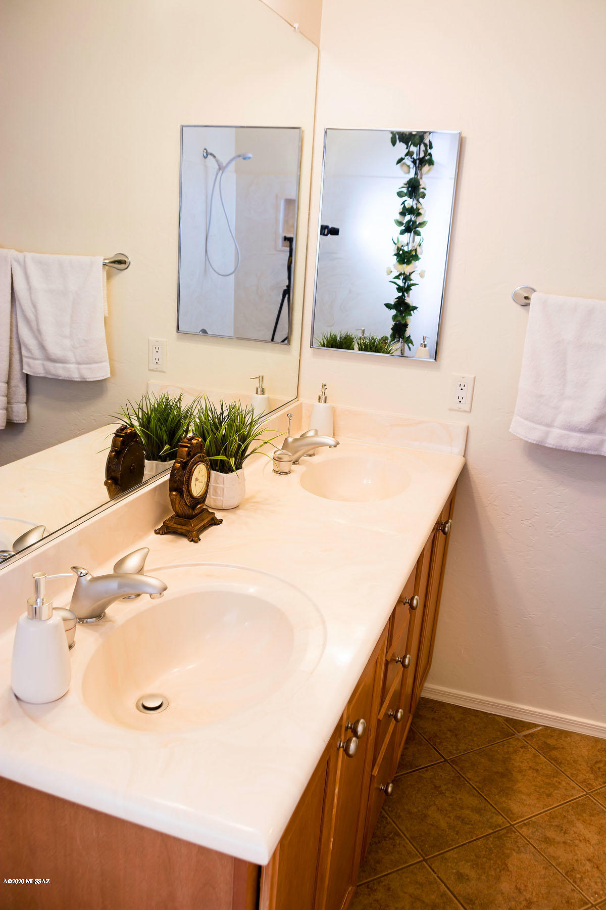 553 South Stone Bench Road Vail, AZ 85641 - Photo 15 of 27