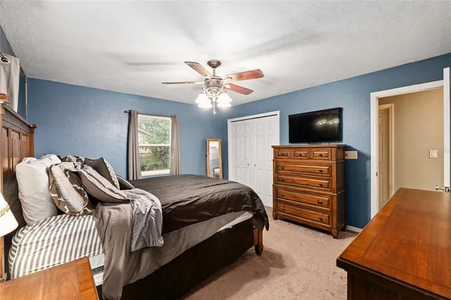 $275,000 | 5681 Southeast 21st Lane, Ocala, FL 34480