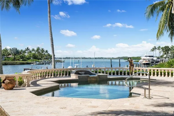 a view of a lake from a yard