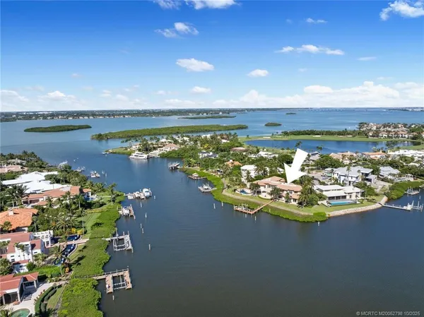 $6,900,000 | 2440 Bahia Way, Stuart, FL 34996