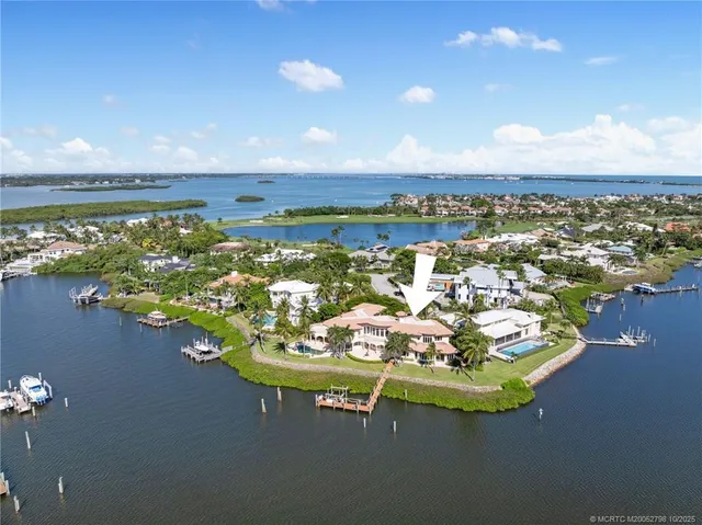 $6,900,000 | 2440 Bahia Way, Stuart, FL 34996