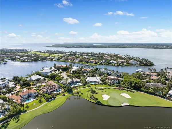 $6,900,000 | 2440 Bahia Way, Stuart, FL 34996