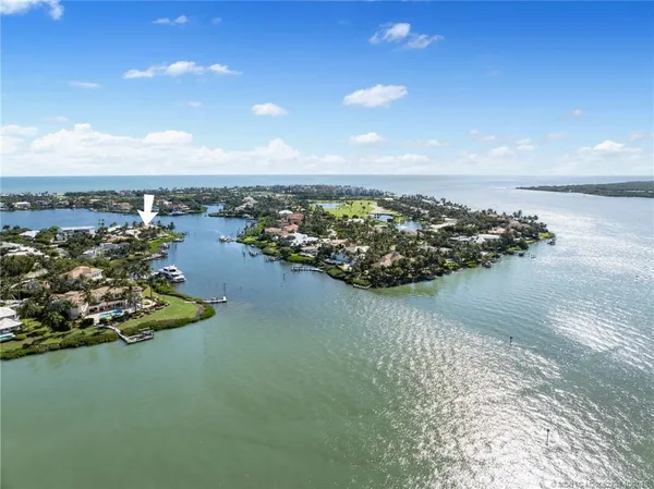 $6,900,000 | 2440 Bahia Way, Stuart, FL 34996