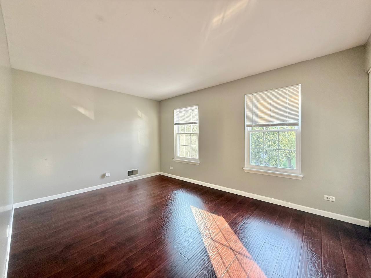 433 Gloria Lane, Unit 433 Oswego, IL 60543 - Photo 12 of 22