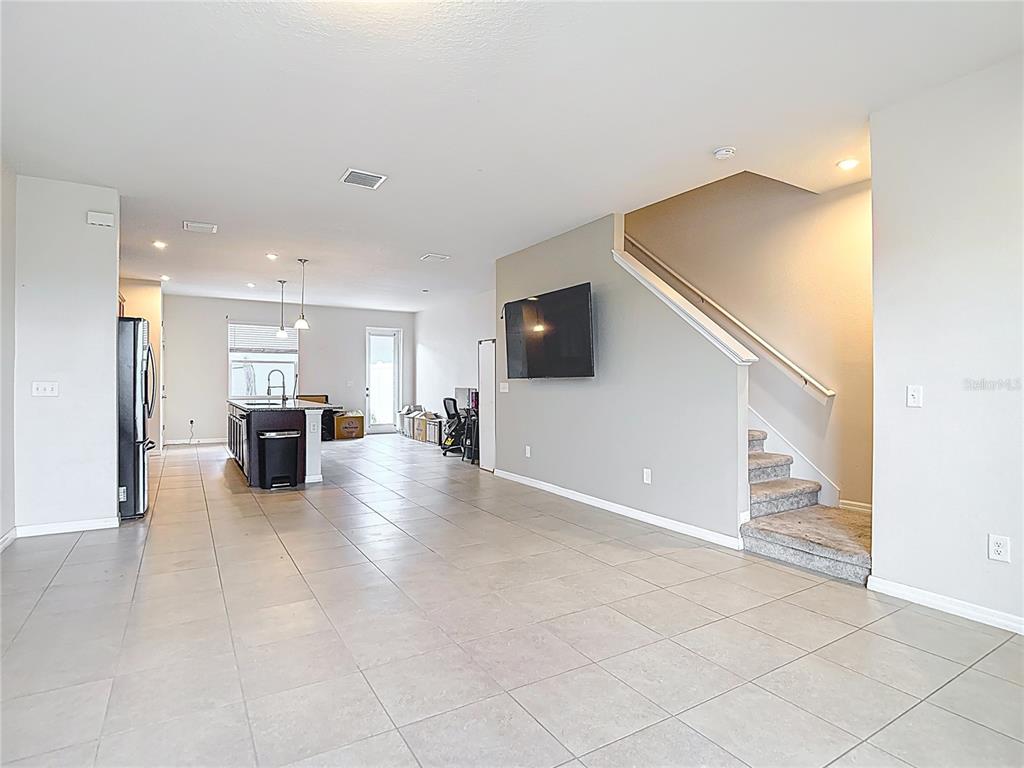 2343 Pergola Way Odessa, FL 33556 - Photo 3 of 45