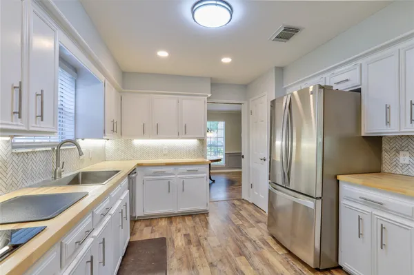 $340,000 | 1415 Corral Drive, Houston, TX 77090