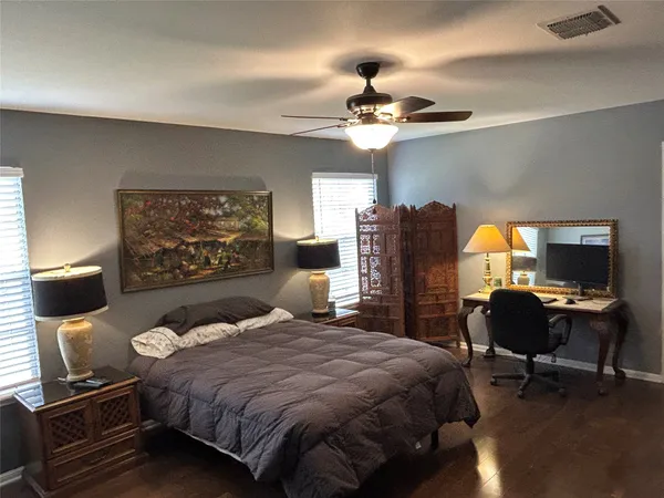 $340,000 | 1415 Corral Drive, Houston, TX 77090