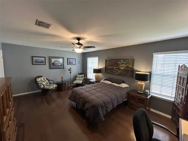 $340,000 | 1415 Corral Drive, Houston, TX 77090