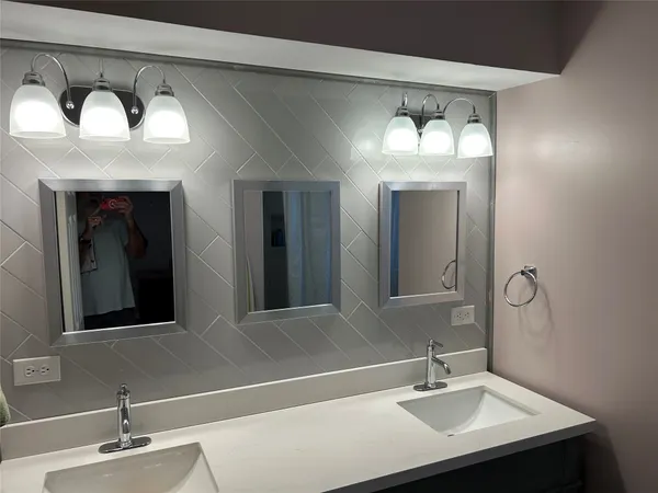 $340,000 | 1415 Corral Drive, Houston, TX 77090