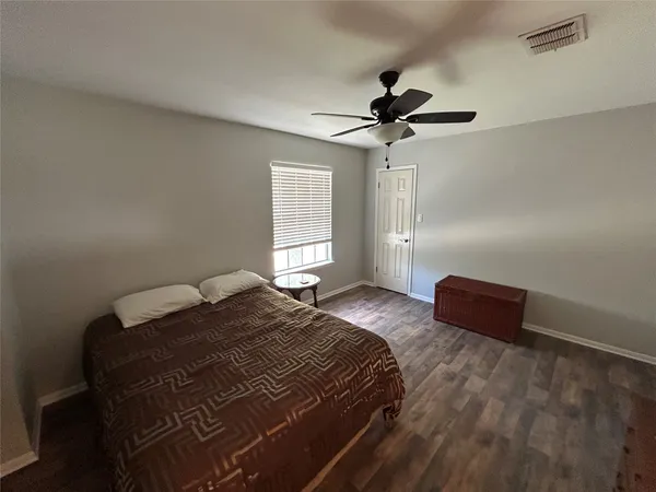 $340,000 | 1415 Corral Drive, Houston, TX 77090