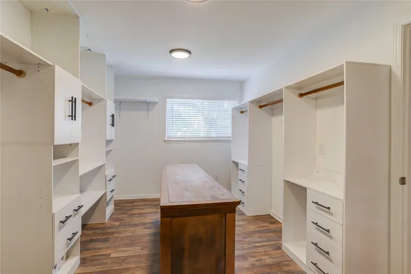 $340,000 | 1415 Corral Drive, Houston, TX 77090