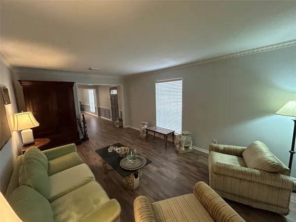 $340,000 | 1415 Corral Drive, Houston, TX 77090