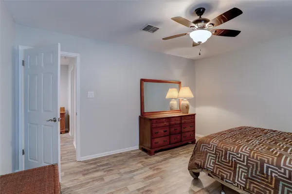 $340,000 | 1415 Corral Drive, Houston, TX 77090