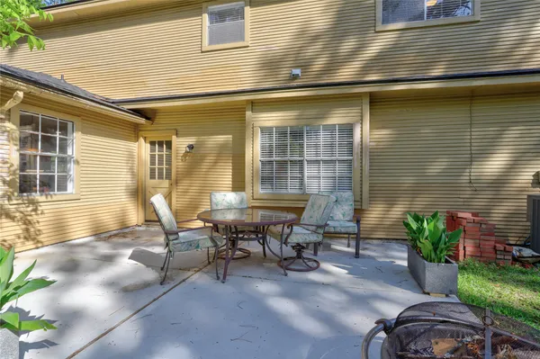 $340,000 | 1415 Corral Drive, Houston, TX 77090