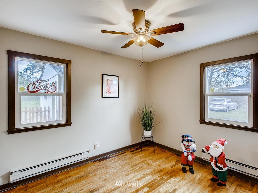 623 South Rochester Street Tacoma, WA 98465 - Photo 11 of 19