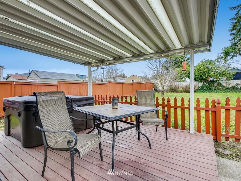 623 South Rochester Street Tacoma, WA 98465 - Photo 13 of 19