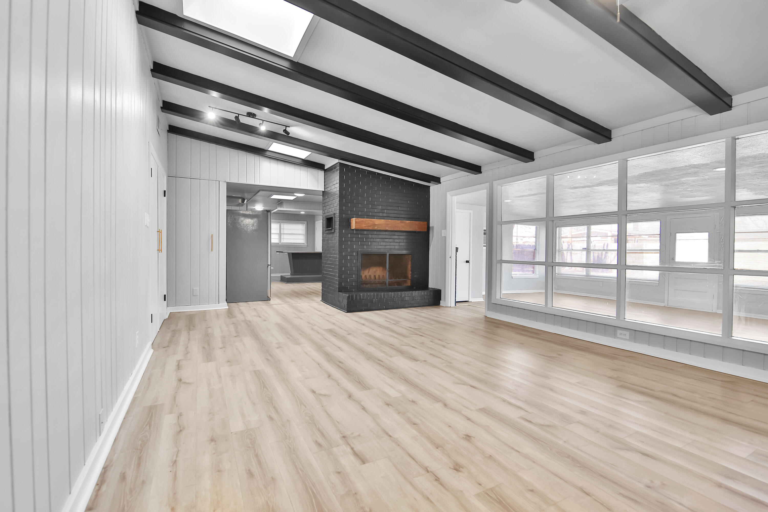 2510 58th Street Lubbock, TX 79413 - Photo 5 of 34 1L1A9257