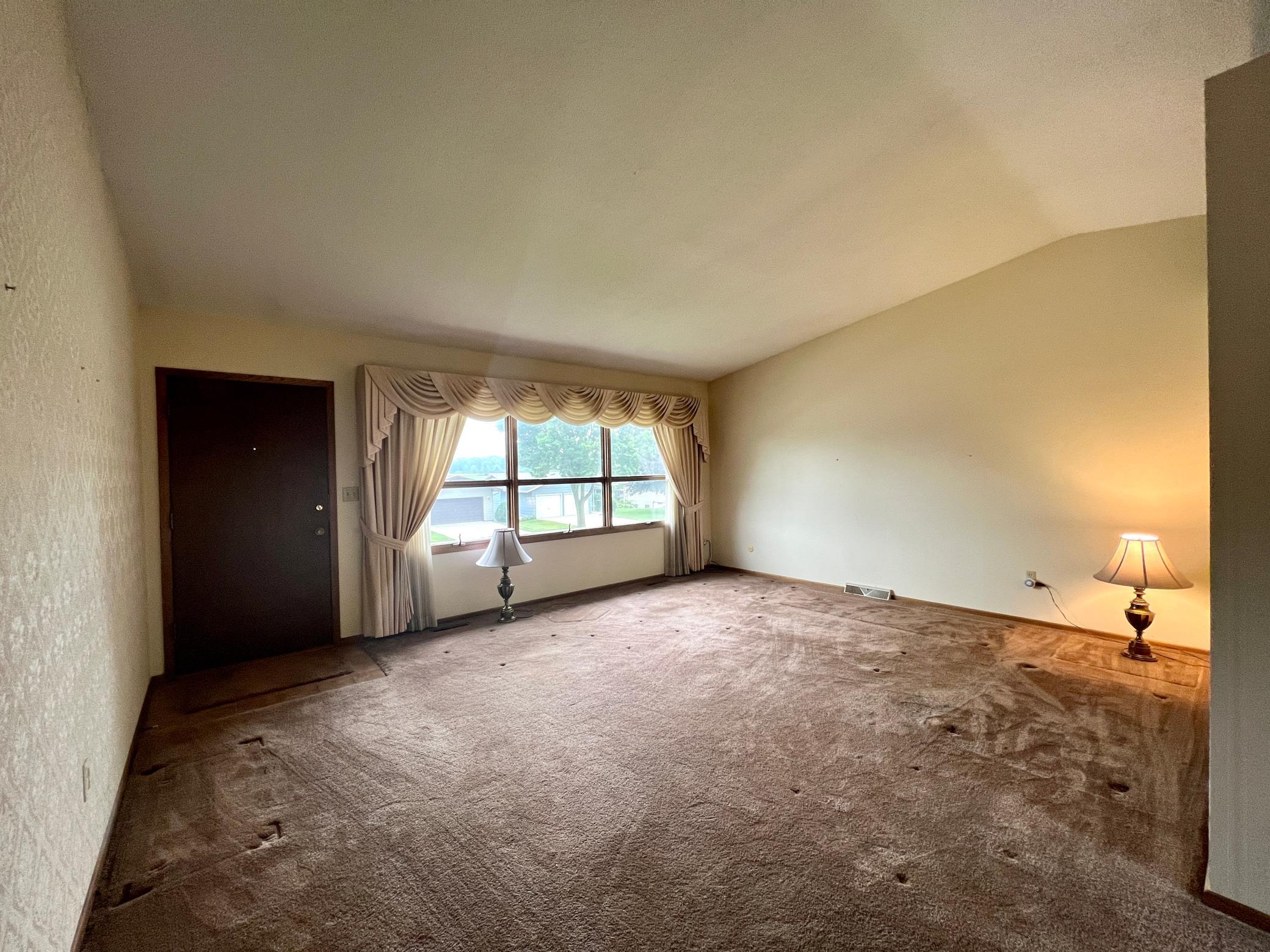 2522 26th Street Northwest Rochester, MN 55901 - Photo 8 of 27 Gallery Image 8