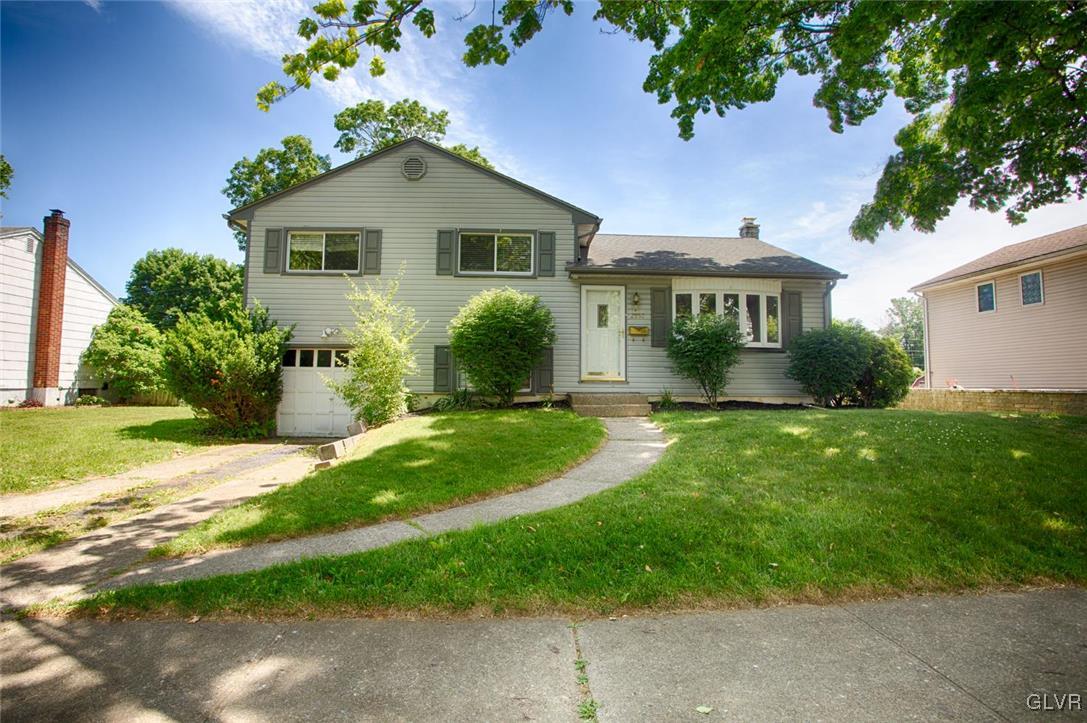 2952 Westminster Road Bethlehem, PA 18017 - Photo 1 of 19 Gallery Image 1