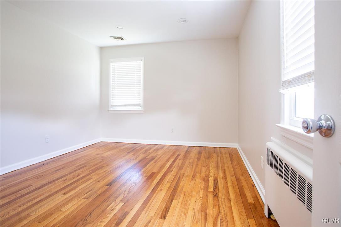 2952 Westminster Road Bethlehem, PA 18017 - Photo 11 of 19 Gallery Image 11