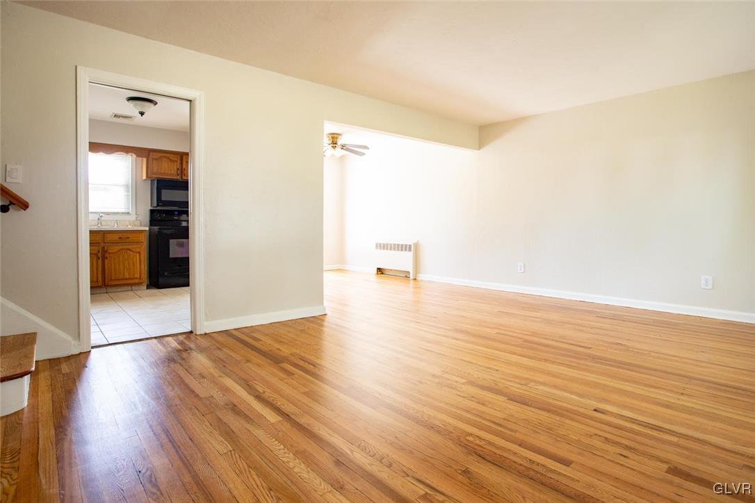 2952 Westminster Road Bethlehem, PA 18017 - Photo 2 of 19 Gallery Image 2