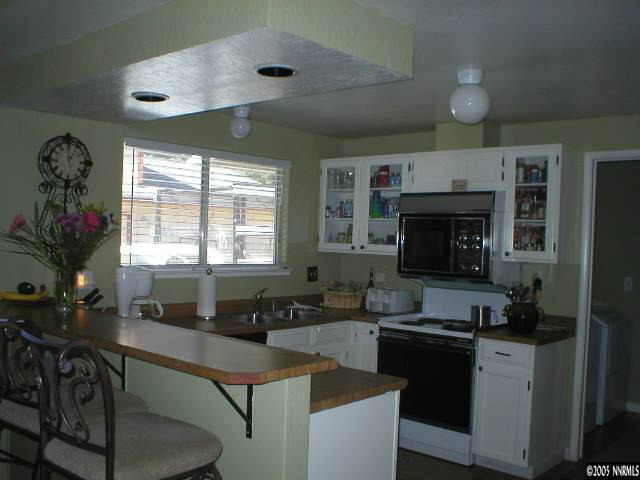 4350 Toro Court Reno, NV 89502 - Photo 3 of 7 Photo 3