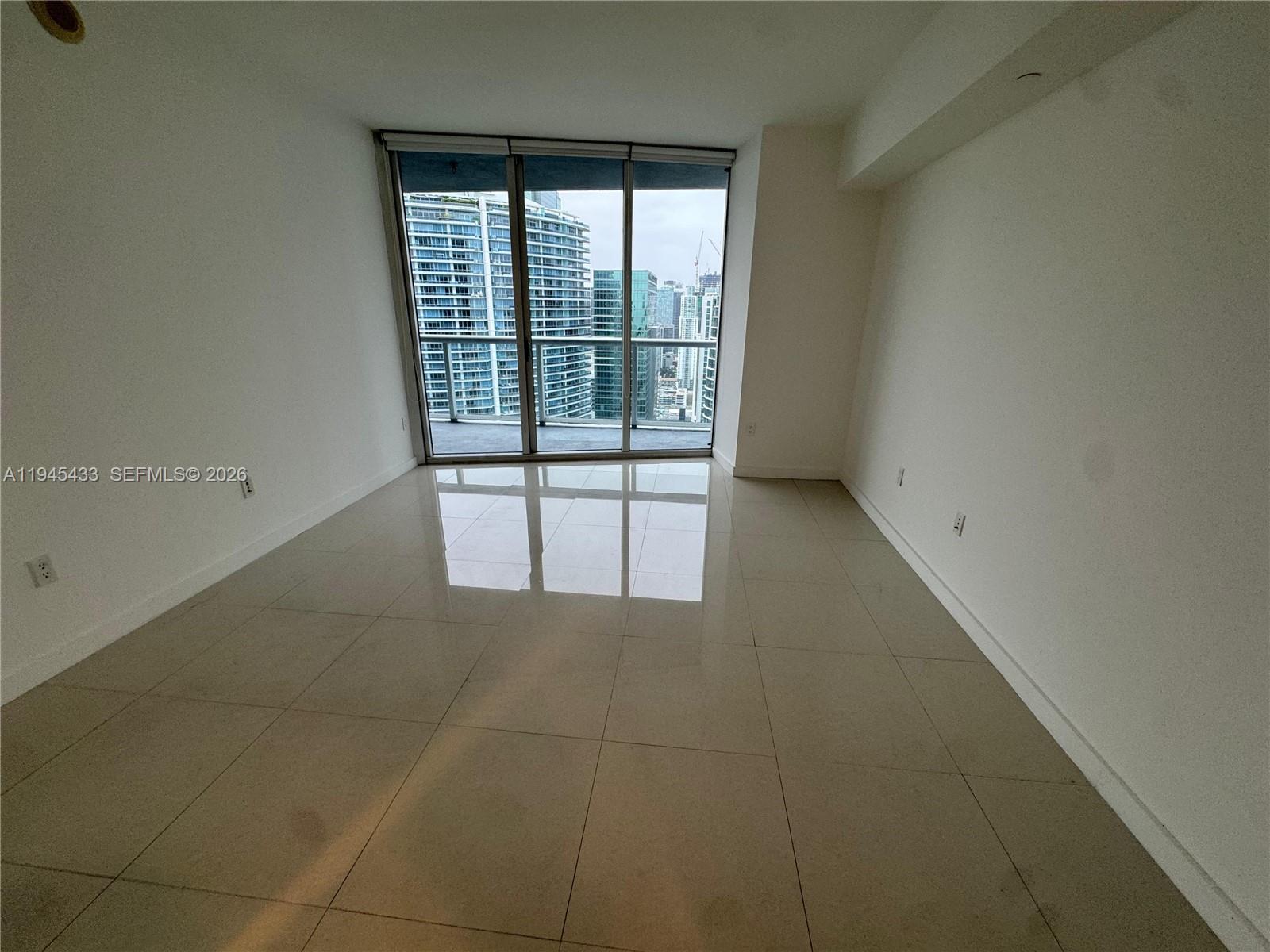 475 Brickell Avenue, Unit 4512 Miami, FL 33131 - Photo 32 of 32 a view of an empty room with a window