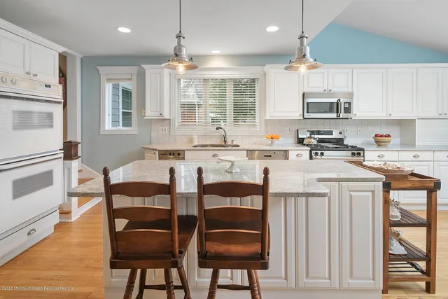 $6,500 | 408 Tuttle Avenue, Spring Lake, NJ 07762