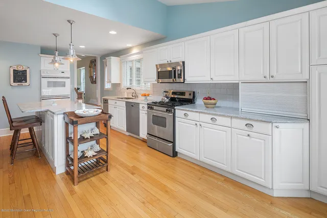 $6,500 | 408 Tuttle Avenue, Spring Lake, NJ 07762