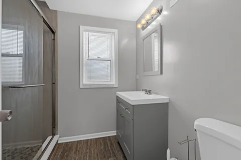 $359,900 | 343 Frederick Avenue, Bellwood, IL 60104