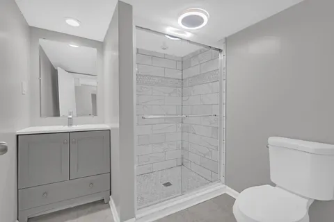 $359,900 | 343 Frederick Avenue, Bellwood, IL 60104