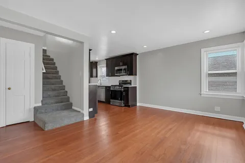 $359,900 | 343 Frederick Avenue, Bellwood, IL 60104