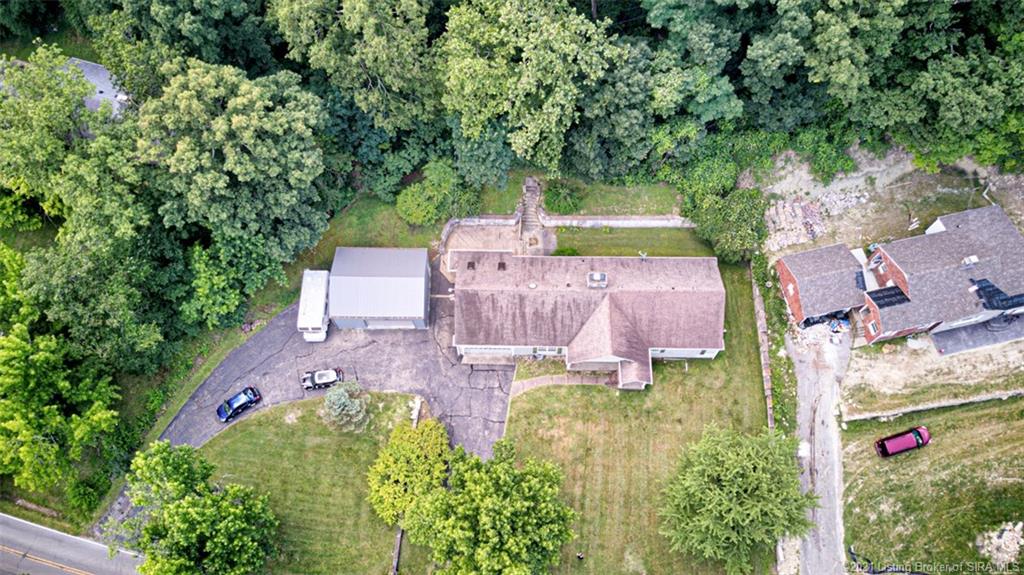 1703 Valley View Road New Albany, IN 47150 - Photo 15 of 44 Gallery Image 15