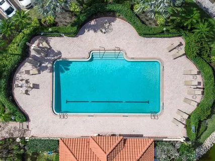 $565,000 | 5420 Eagles Point Circle, Unit 106, Sarasota, FL 34231